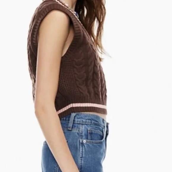 NWOT NEVER WORN Aritzia Sunday Best Winston Sweater Vest Size XS - Picture 3 of 3